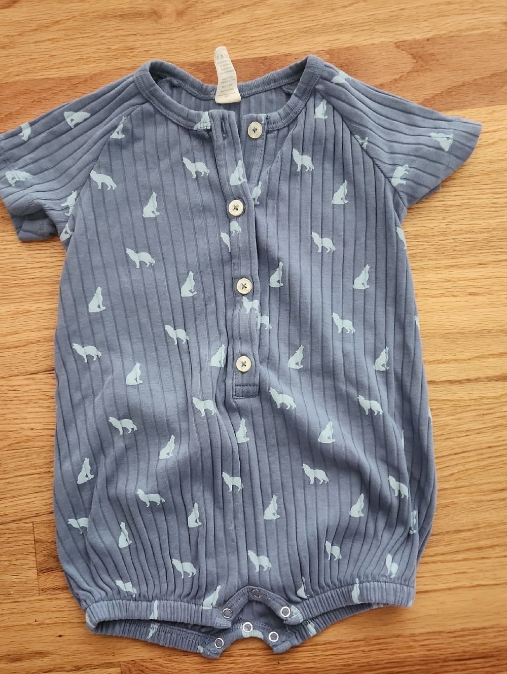 Kate Quinn Organic Wolf Short Romper 12/18 Mos